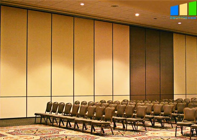 100mm Thickness Mordern Hotel Banquet Hall Decorative Folding Partition Walls 3