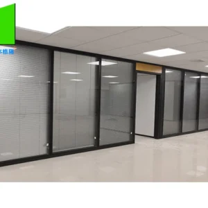 10mm Clear Tempered Frosted Glass Office Partition Walls With Aluminum Frames