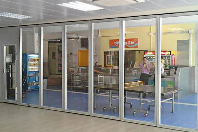 12 mm Thickness Transparent Glass Sliding Partition Walls For Conference Room 0