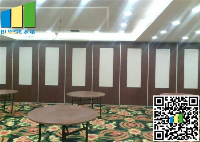 3.94 Inch Folding Internal Doors Commercial Sliding Doors For Restaurant 1