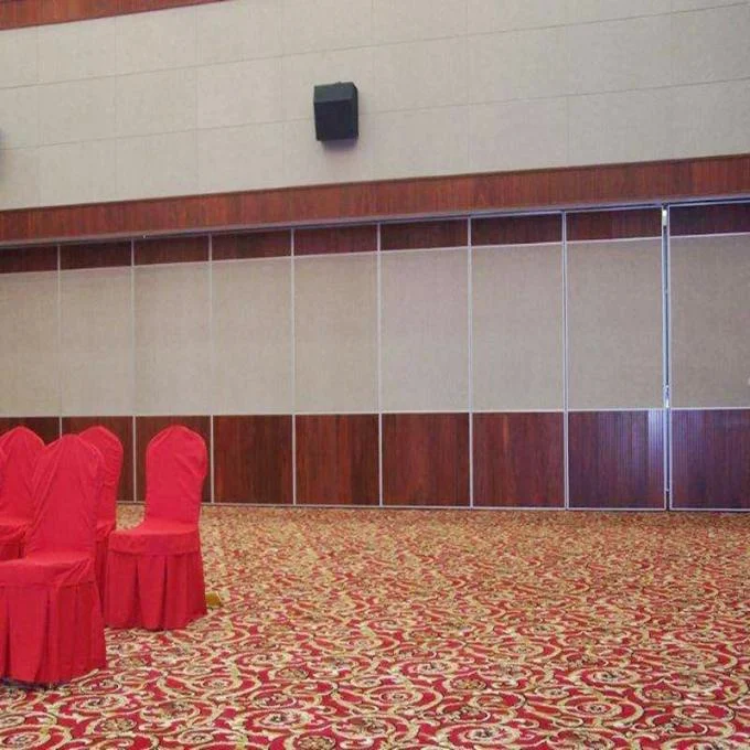 4 Meters High Gypsum Board Movable Wall Partitions / Indoor Acoustic Foldable Wall Panels 0