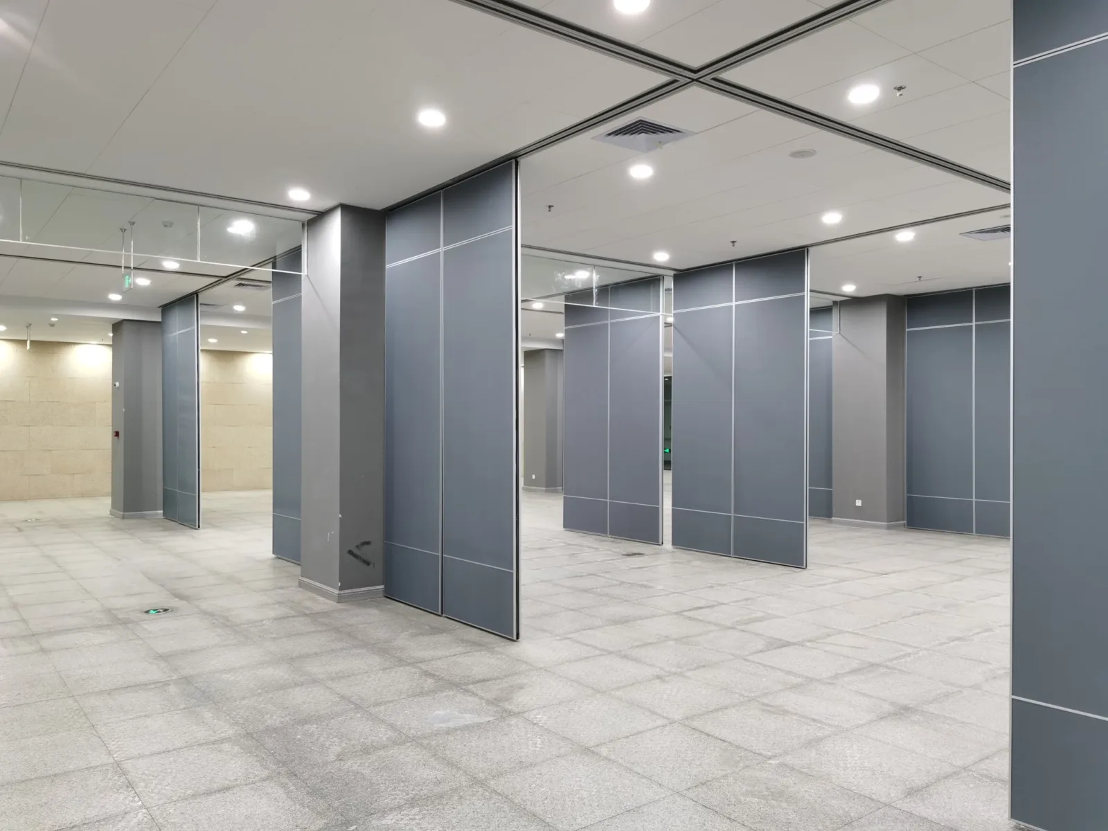 4000mm High Fireproof Grade A/B/C/D/E Acoustic Partition Wall For Restaurant