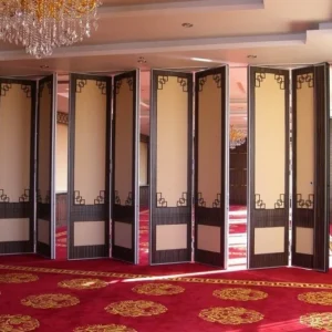 500 mm -- 1220 mm Panel Width Folding Sliding Partition Wall Easy Operation