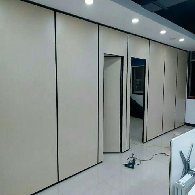 65 mm Aluminum Wooden Movable Partition Walls For Banquet Hall Office Room 0