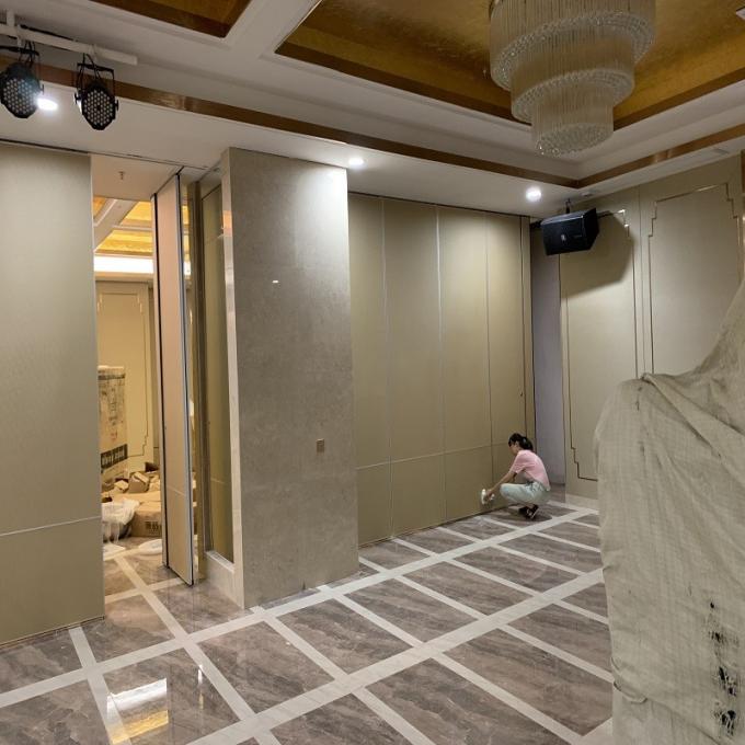 85 MM Thickness Operable Sliding Partition Walls For Meeting Room MDF With Melamine 1