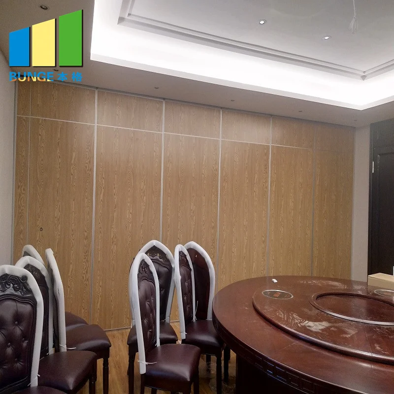 85mm Thickness Soundproofing Melamine Wooden Folding Partition Walls For Restaurant