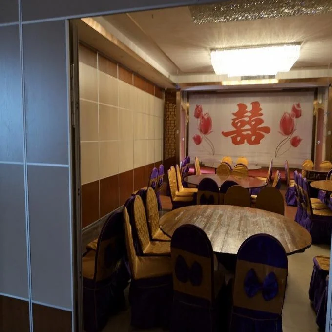 Acoustic Fireproof MDF Movable Partition Walls For Banquet Hall No Floor Track 0