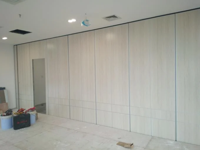 Acoustic Folding High Banquet Hall Wooden Sliding Movable Operable Partitions Walls for Hotel 1