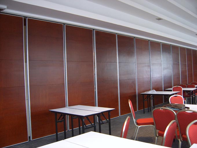 Acoustic Folding Partition Banquet Hall Sliding Soundproof Room Partition 0