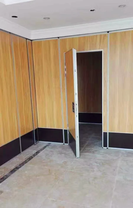 Acoustic Folding Partition Walls With Sliding Hanging System Heat Insulation 0