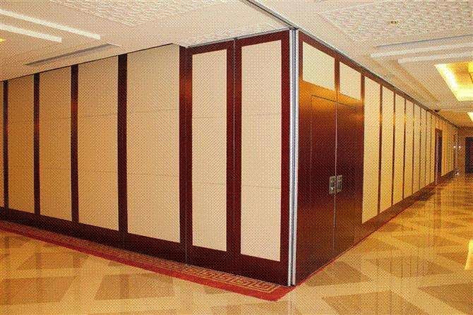 Acoustic Mosque Room Dividers Removable Wooden Doors Operable Soundproof Wall Partition 0
