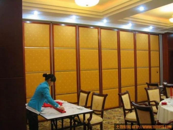 Acoustic Movable Hanging Retractable Partition Walls For Restaurant 1
