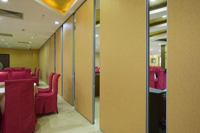 Acoustic Movable Partition Walls , VIP Wooden Partition Door 0