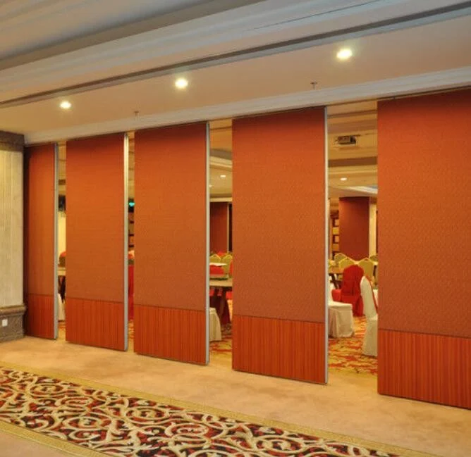 Acoustic Operable Partition Walls With Pass Doors / Anodized Aluminum 6063 - T5 Frame 0