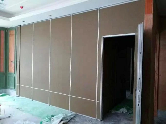 Customized Foldable Operable Sliding Partition Walls Floor to Ceiling Aluminum Frame 1