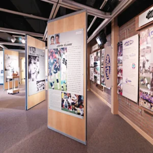 Acoustic Wooden Folding Partition Walls , Hotel Movable Room Dividers