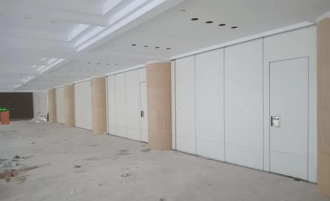 Aluminium Ceiling Track Acoustic Room Dividers For Classroom / Sliding Partition Walls 1