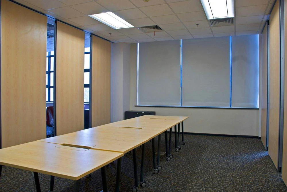 Aluminium Frame Mobile Acoustic Partition Wall 85mm Thickness MDF Board Basic Material
