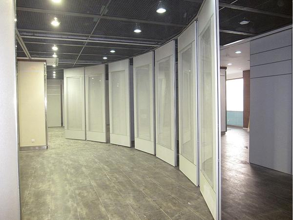 Aluminium Movable Wall Panels Exhitibition Partition System For Acoustic Door 1