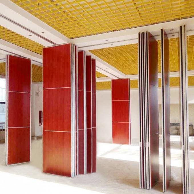 Aluminium Sliding Partition Walls for Banquet Hall / Soundproof Wall Panels 1