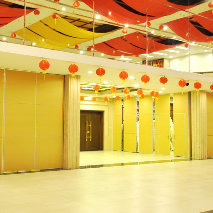 Aluminium Sliding Partition Walls Interior Decorative MDF Soundproof Wall Partition 1