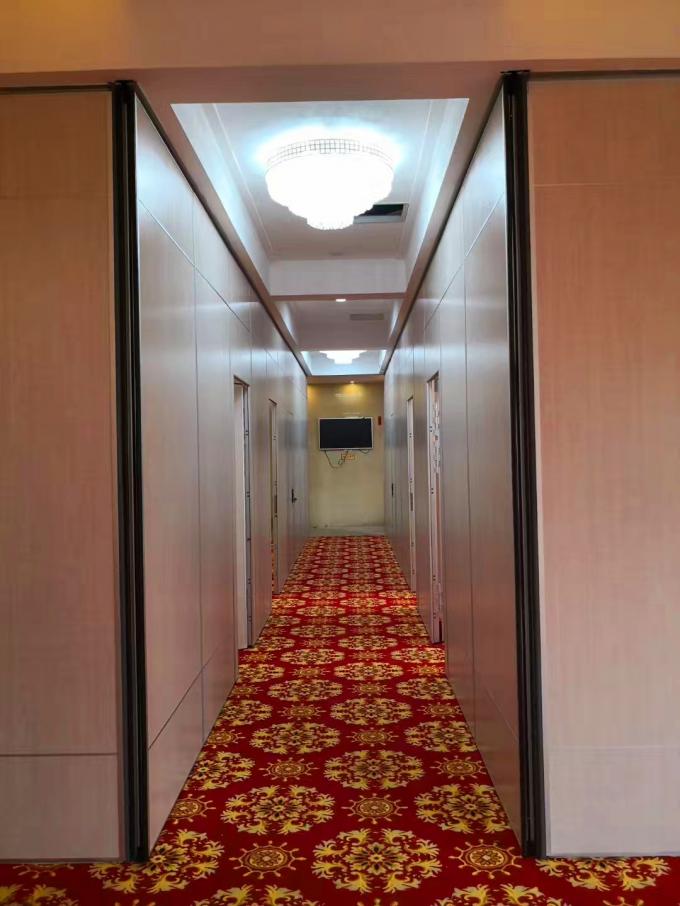 Aluminium Track Roller Melamine Movable Partition Walls For Conference Room 1