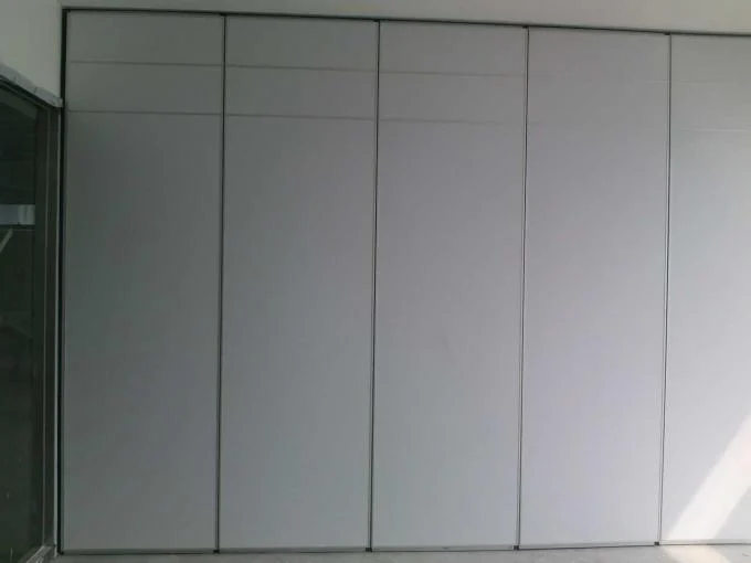 Aluminium Track Wheel Portable Wood Sliding Wall Panels For Exhibition Room 1