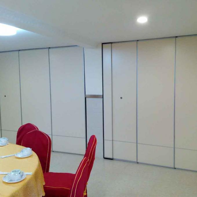 Aluminum Alloy Folding Acoustic Movable Partition Walls For Restaurant , Hotel , Banquet Hall 2