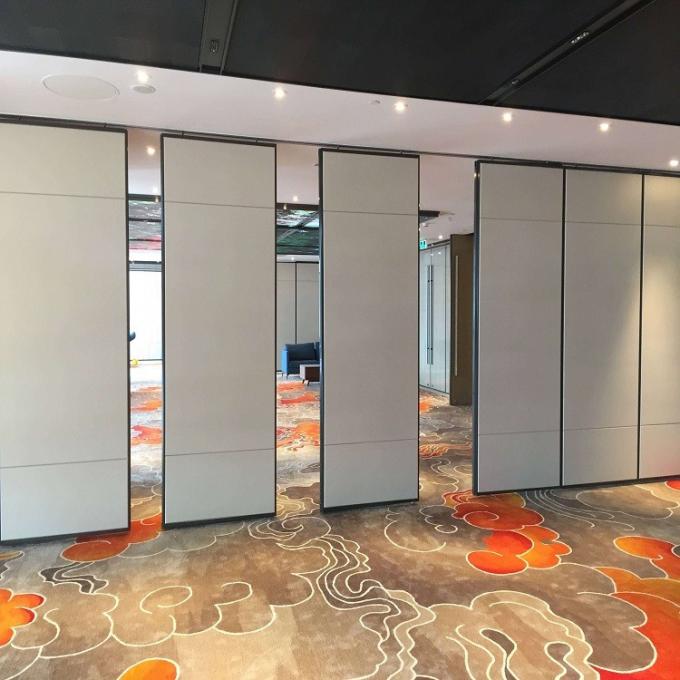 Aluminum Alloy Folding Acoustic Movable Partition Walls For Restaurant , Hotel , Banquet Hall 1
