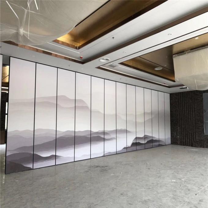 Aluminum Frame Foldable Acoustic Sliding Partitions Wall For Multi - Fountion Hall 0