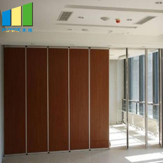 Aluminum Frame Folding Movable Restaurant Partition Wall On Wheels 2