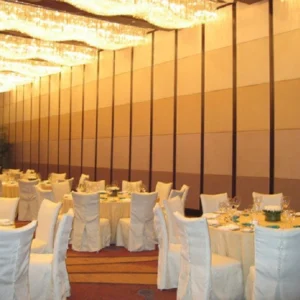 Aluminum Frame Wooden Surface Movable Partition Walls for Restaurant