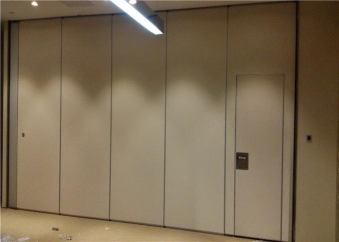 Aluminum Partition Vertical Folding Partitions Interior Door For Office 1