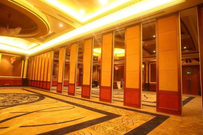 Aluminum Track Wooden Surface Movable Partition Walls for Banquet Hall 0