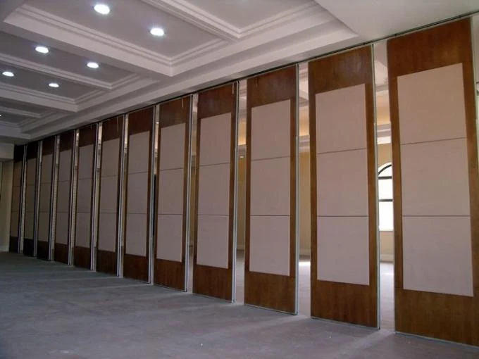 Banquet Hall Acoustic Room Dividers , Floor to Ceiling Sliding Partition Wall 1