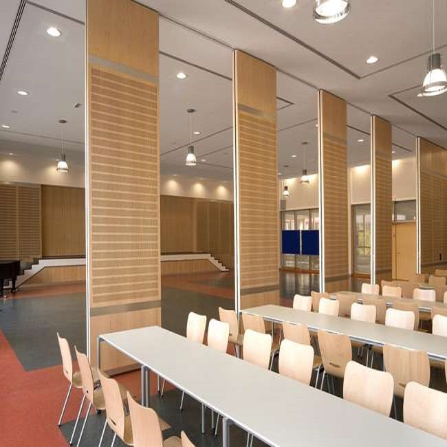 Classical Style Exhibition Hall Mobile Movable Partition Walls With Soundproof 2