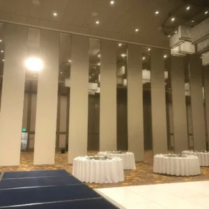 Classroom Movable Partitions Aluminium Folding Doors With Natural Timber Decorative Panel