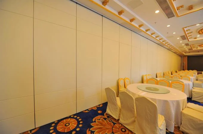 Classroom Sliding Wall Dividers / Banquet Hall Soundproof Operable Partition Walls 2