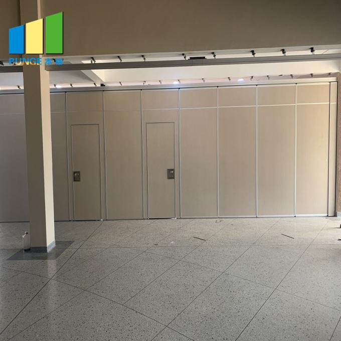 Collapsible Acoustic Office Retractable Wall Movable Partitions For Conference Hall 0