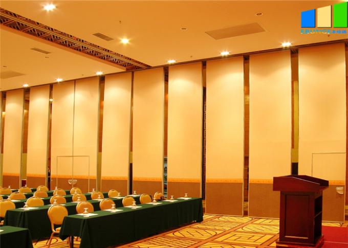 Commercial Collapsible Soundproof Accordion Movable Partitions Wall For Conference Hall 0