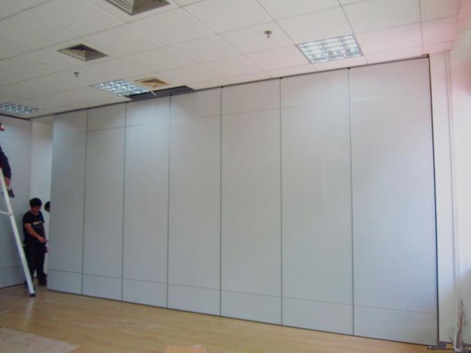 Commercial Folding Sliding Movable Wall Partitions On Wheels 16000mm Height 1