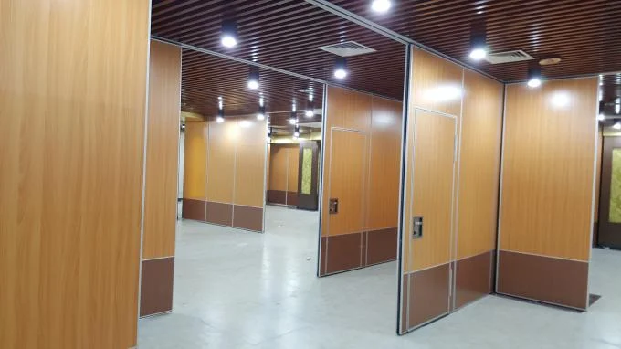 Commercial Furniture Interior System Accordion Folding Partition Walls Voice Insulation 2