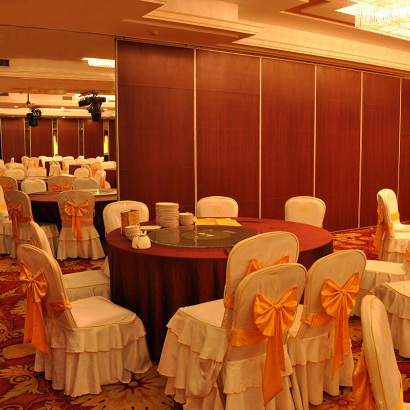 Commercial Restaurant Furniture Custom Design Folding Room Dividers Movable Partition Wall