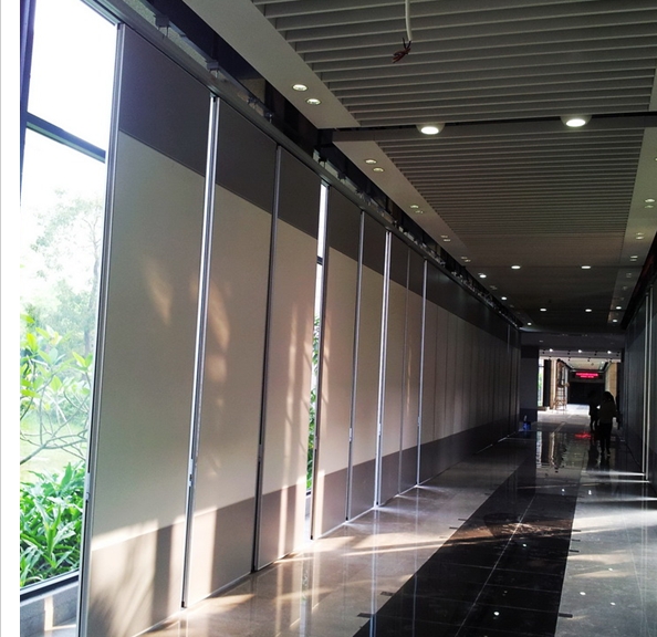 Commercial Sliding Conference Room Dividers MDF Board + Aluminium Material 0