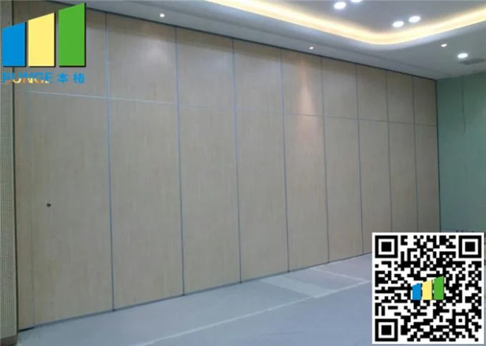 Sliding Folding Partition Walls Office , Acoustic Movable Walls For Banquet Hall 0