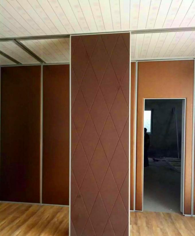 Custom Operate Decorative Material Sliding Partition Walls Hanging System For Classroom 1