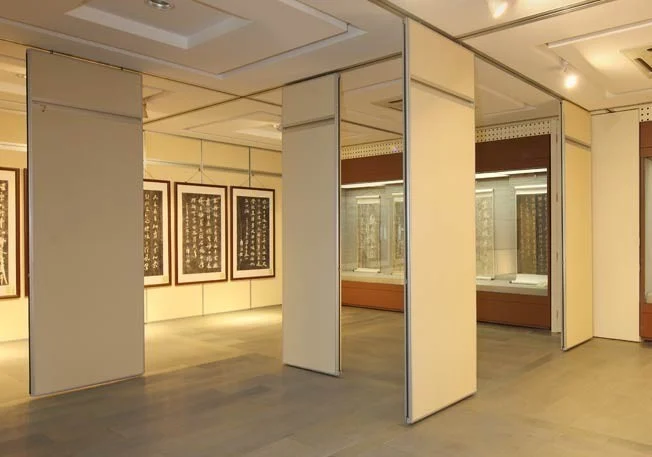 Customized Color Operable Partition Wall / Movable Sliding Folding Partition