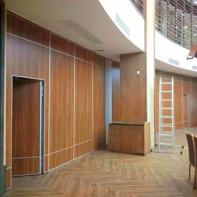 Customized Restaurant Room Divider / Movable Wall Partitions Max 8000 mm Height 1