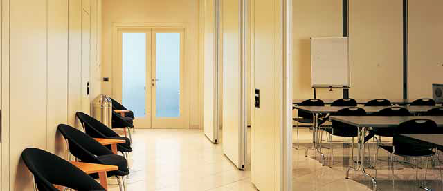 Customized Wooden Acoustic Movable Partition Walls For Artgallery / Office 1