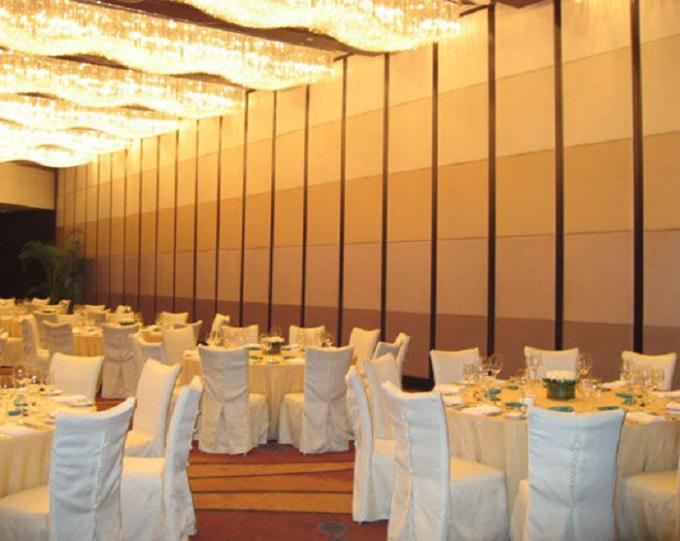 Decorative Modern Furniture Aluminum Movable Wall Partitions 85 mm 1